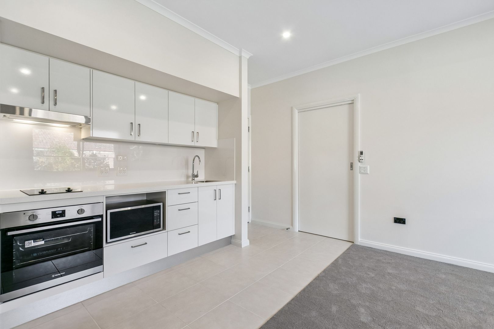 Beautifully presented studio apartment