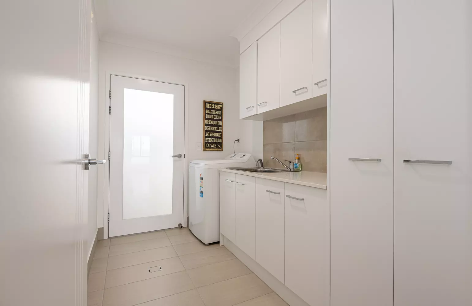 Prime Location-A Home You Don’t Want to Miss! 