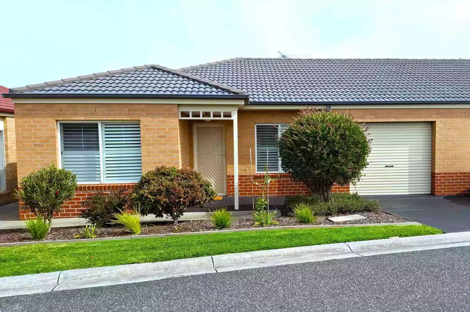 Saffron Grove Retirement Village - Available Now - Beautiful 3 Bedroom Villa