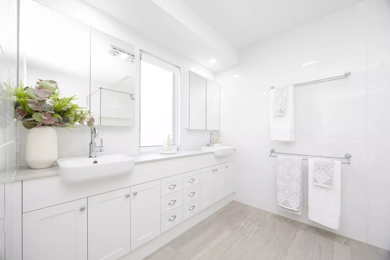 Designer Living in Prime Location