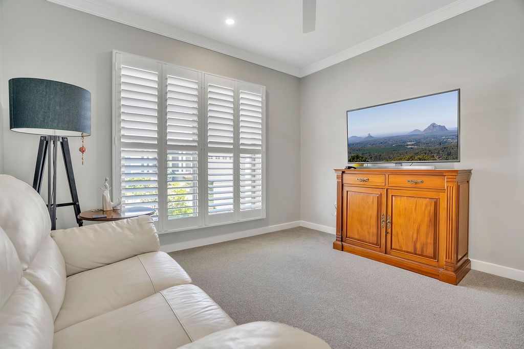 Palm Lake Resort Beachmere Bay