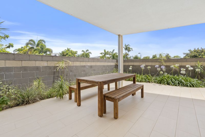 Light-filled ground-level two-bedroom apartment