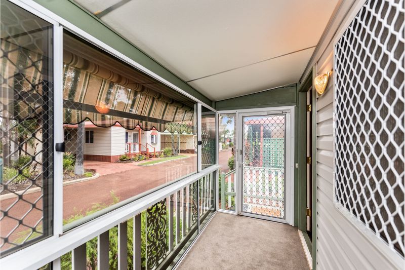 Riverside Gardens Estate - Site 3