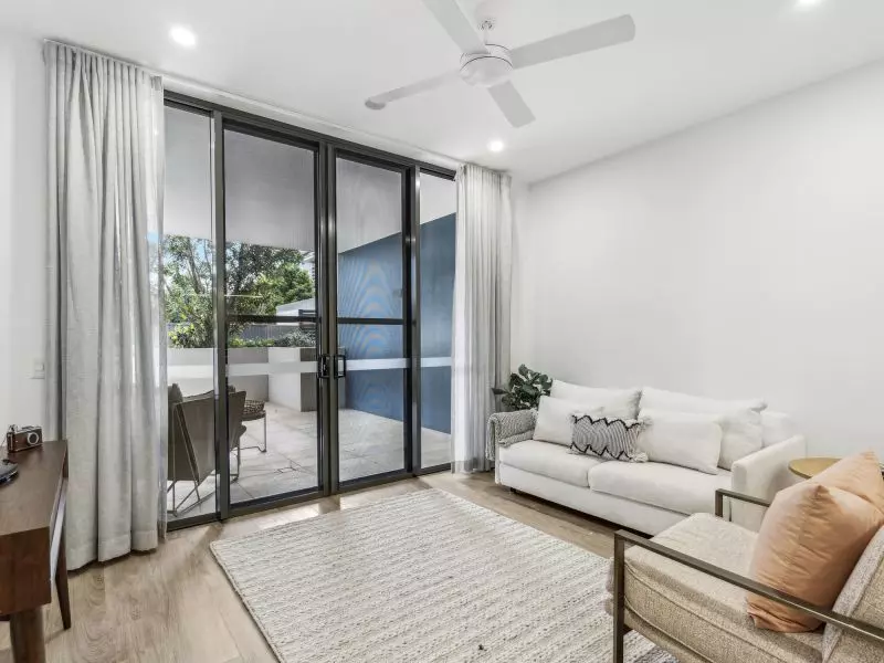 Ground-floor two-bedroom apartment