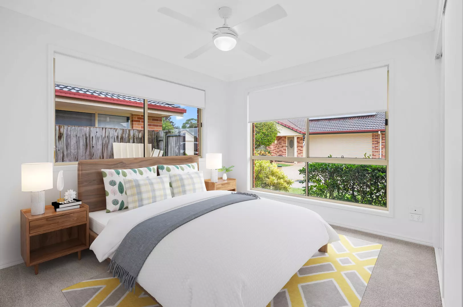 2/17 Carree Street, Caloundra West