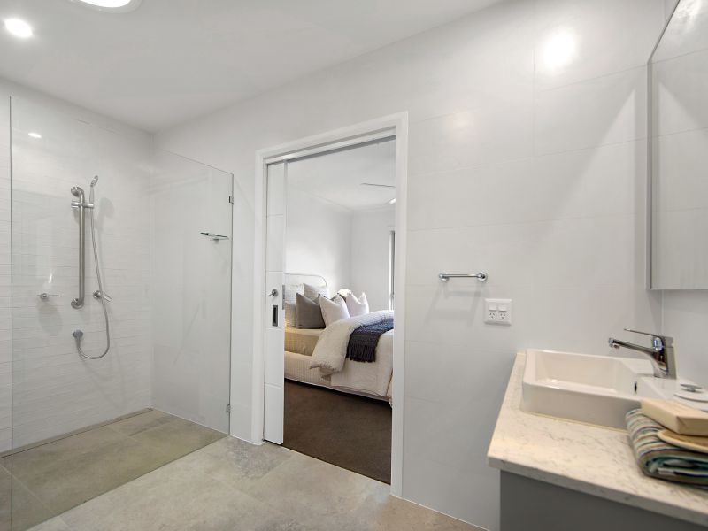 Spacious 'Hawkesbury' villa design