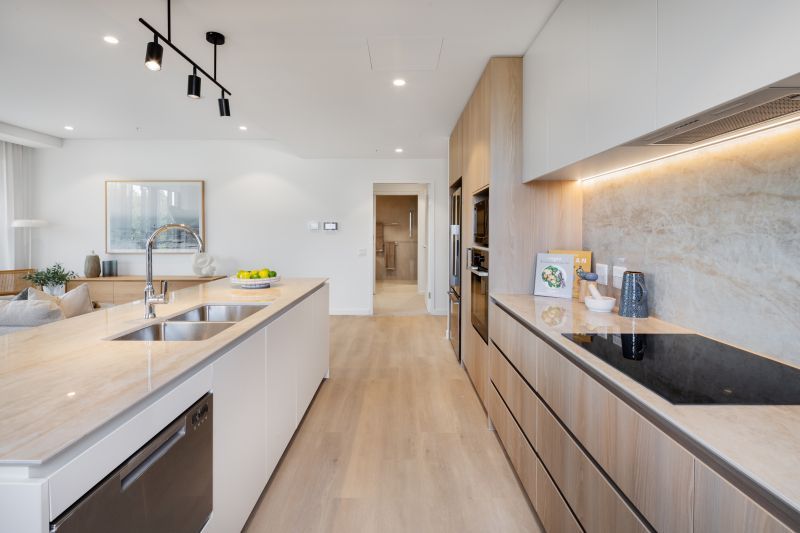 Spacious 2-bedroom apartment with private balcony & study nook