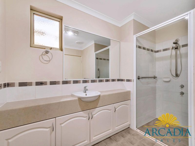 ARCADIA WATERS MANDURAH - Special Design 2 bedroom, Semi-Ensuite Bathroom