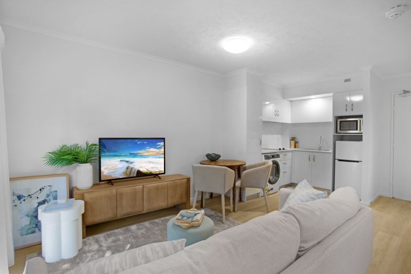 Self-contained studio apartment amongst the trees