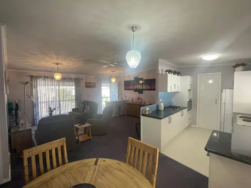 IMMACULATE CORNER BLOCK