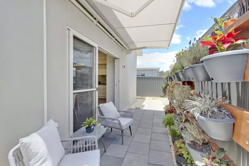 Find sanctuary between the country & the sea