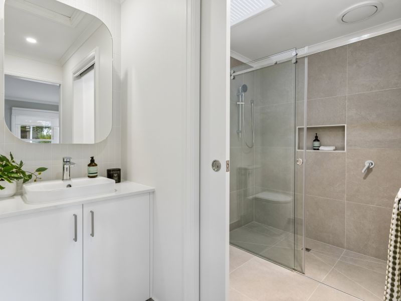UNDER OFFER