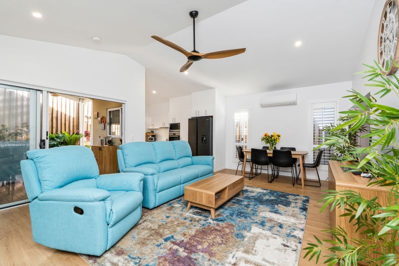 Fresh, Modern Living - Prime Location