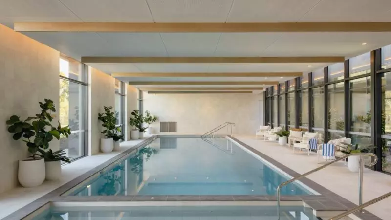 Prime Clubhouse position, perfectly designed