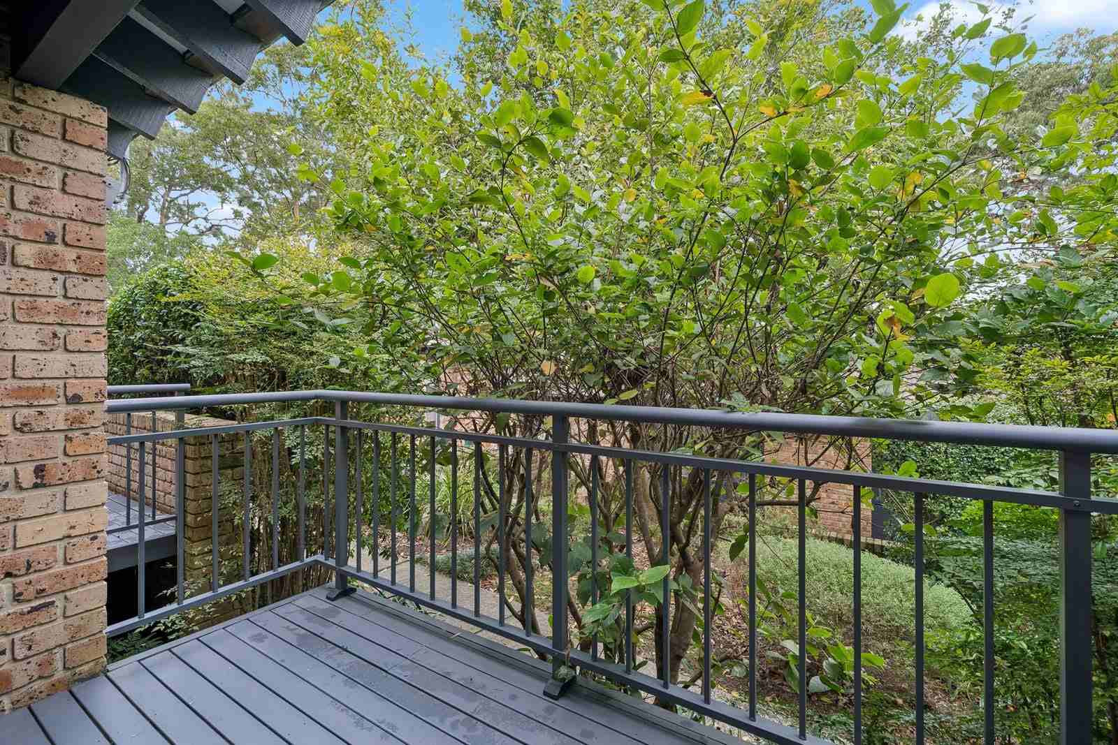 82/36-42 Cabbage Tree Road Bayview, NSW 2104
