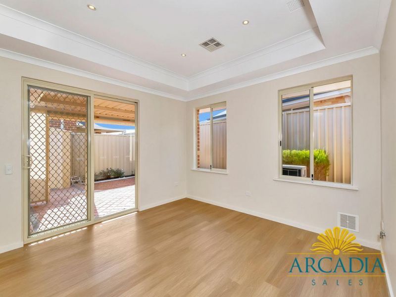 ARCADIA WATERS MANDURAH - Carrie Design, Close to the Clubhouse