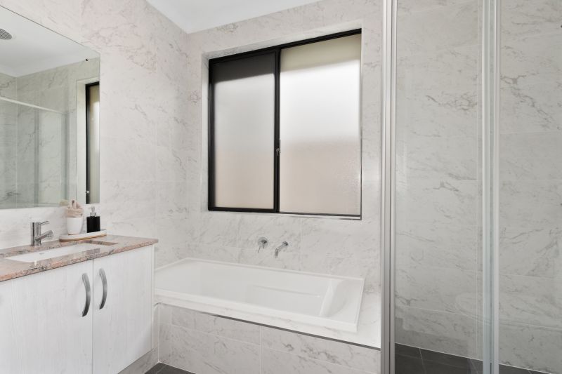 Fabulous Brand New Family Home!