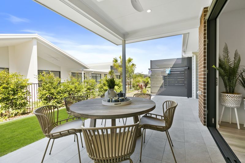 Coming Soon! Popular floorplan, light-filled, open-plan villa with plenty of space!