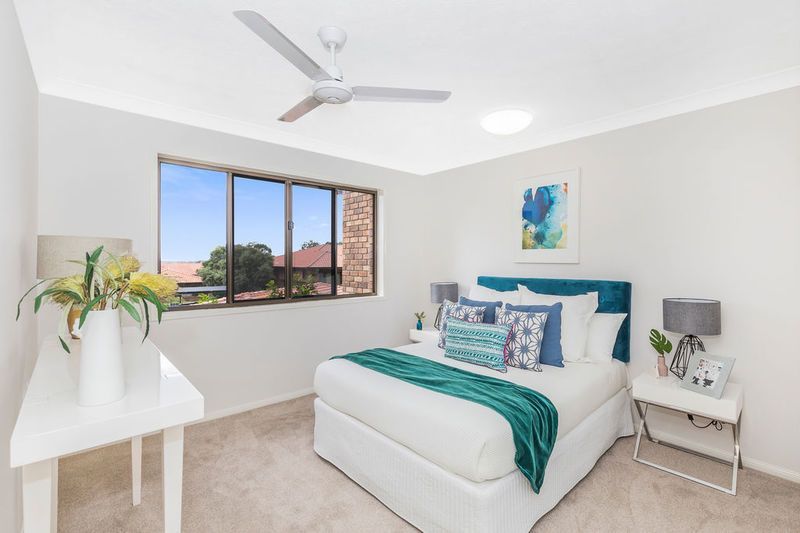 Beautifully Refurbished Three-Bedroom Villa with Spacious Balcony and North-Facing Views