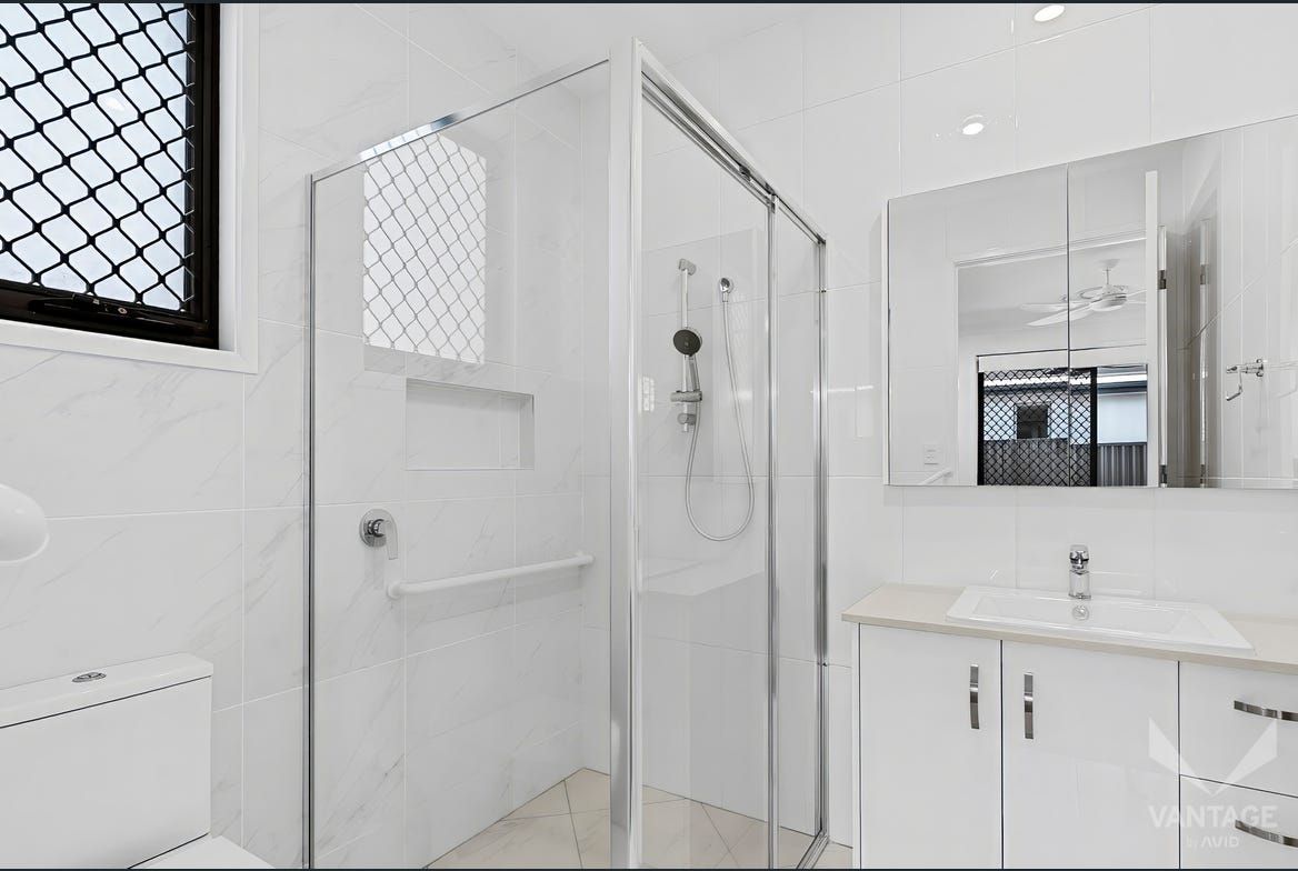 Elegant Living Awaits: Immaculate 2-Bedroom Home in Premier Over-50s Resort