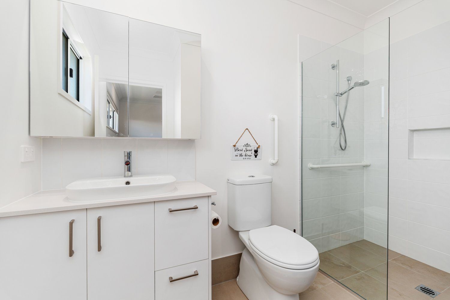 Stylish Home, Move-In Ready