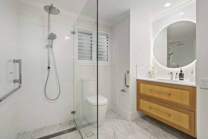 Charming ground-floor retirement villa