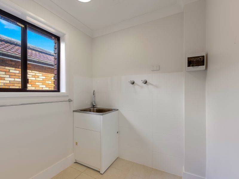 Modern Styling, Close to Village Amenities