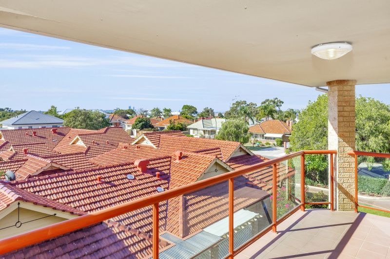 ARCADIA WATERS BICTON - GREAT LOCATION, RIVER & CITY VIEWS