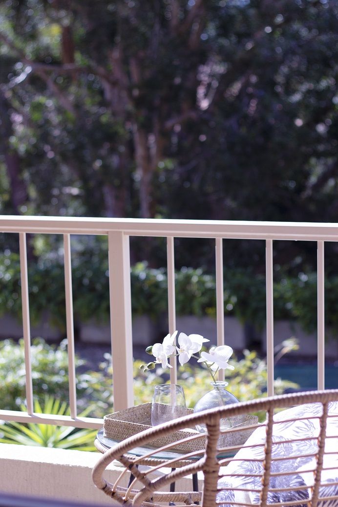 Refurbished One Bedroom Apartment with District Views