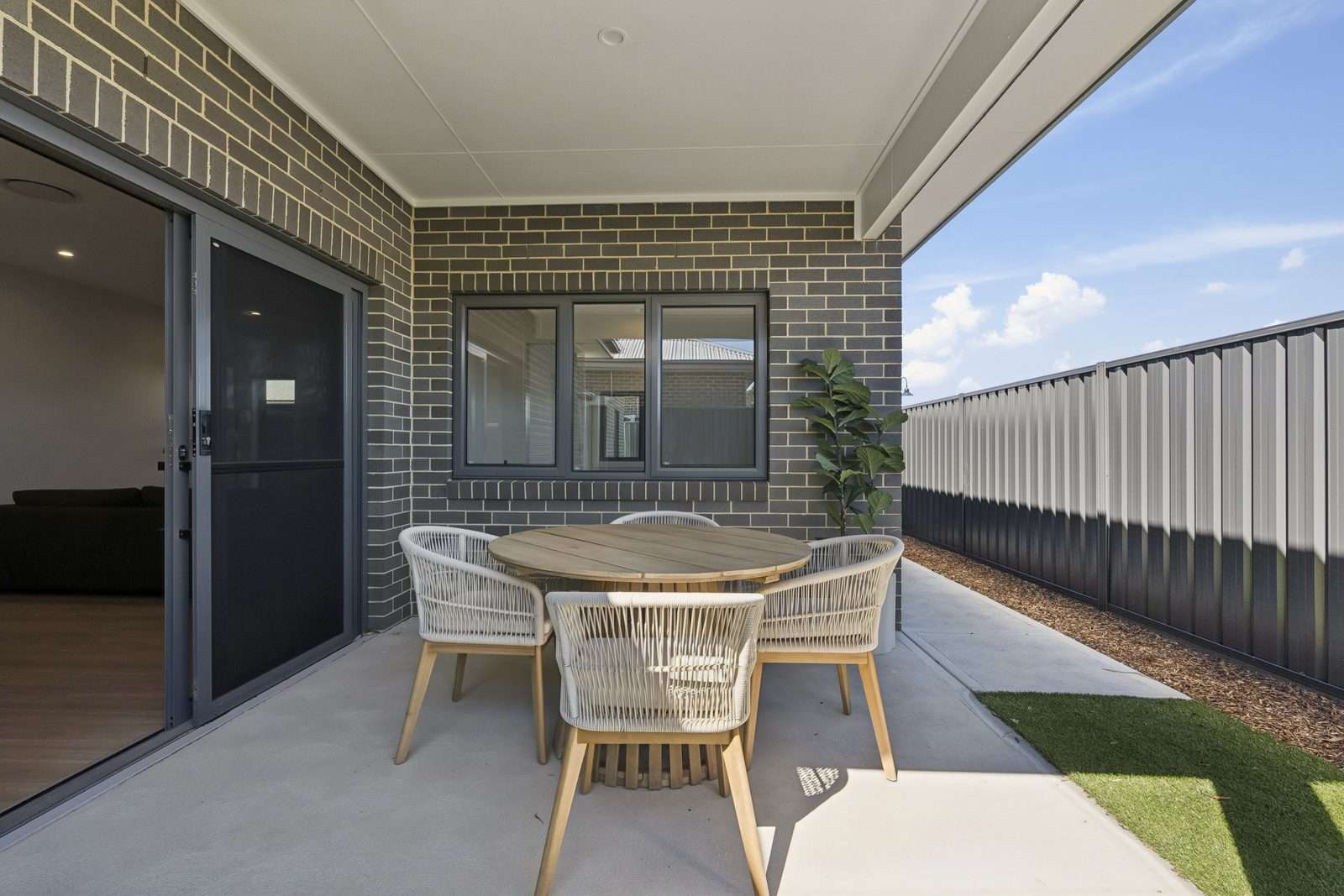 Brand-New Villa Living