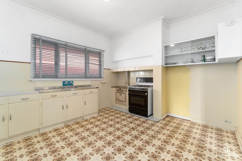 City Views and Development Potential!