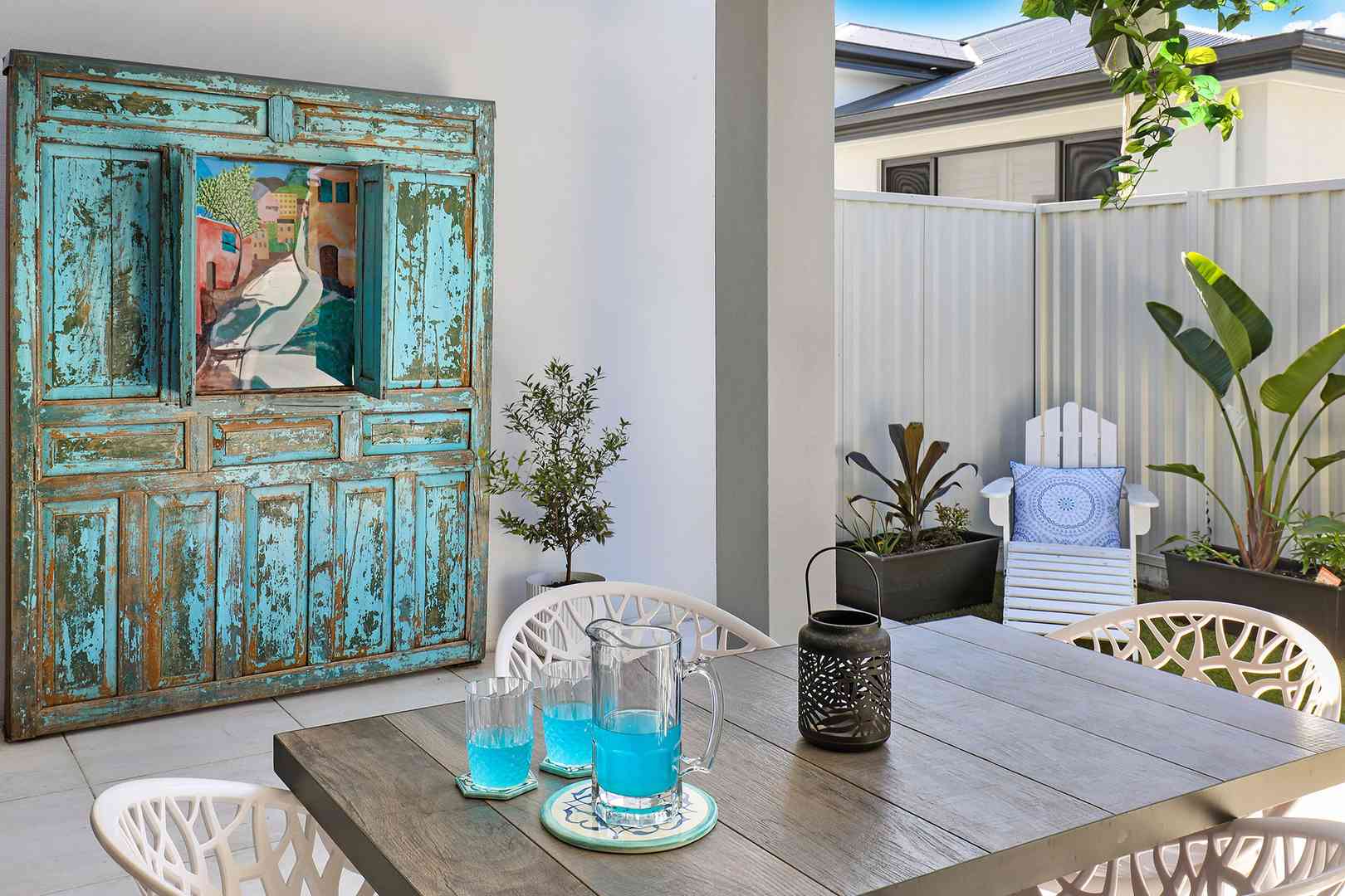 Effortless Coastal Living with Luxury Touches