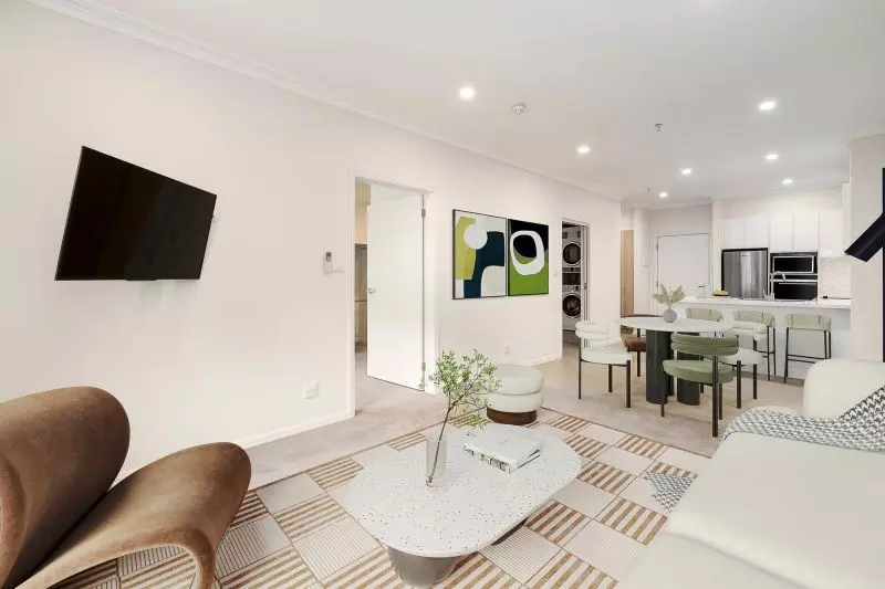 Light and bright apartment