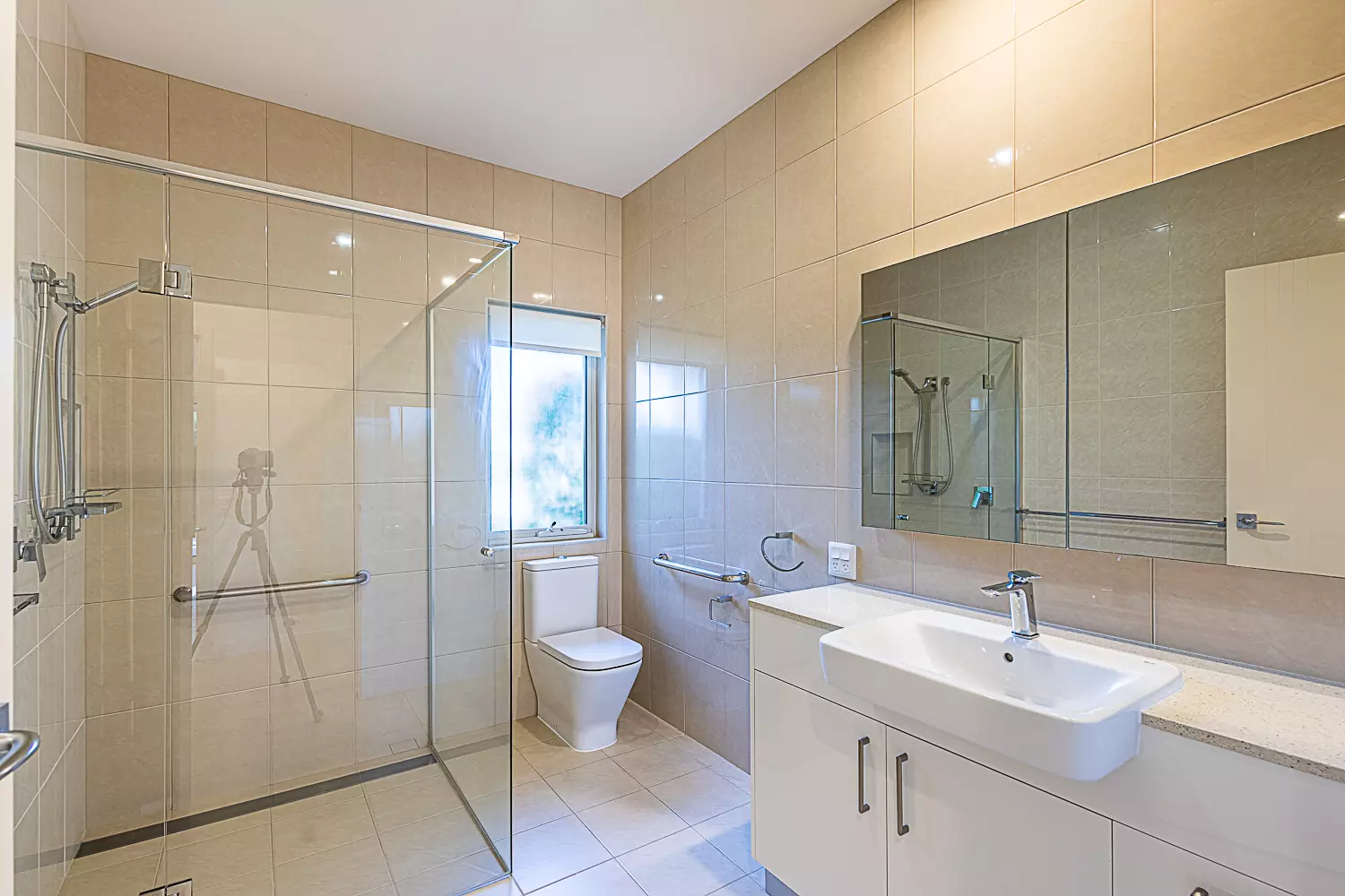 Cezanne II- by Palm Lake Resort Tea Gardens