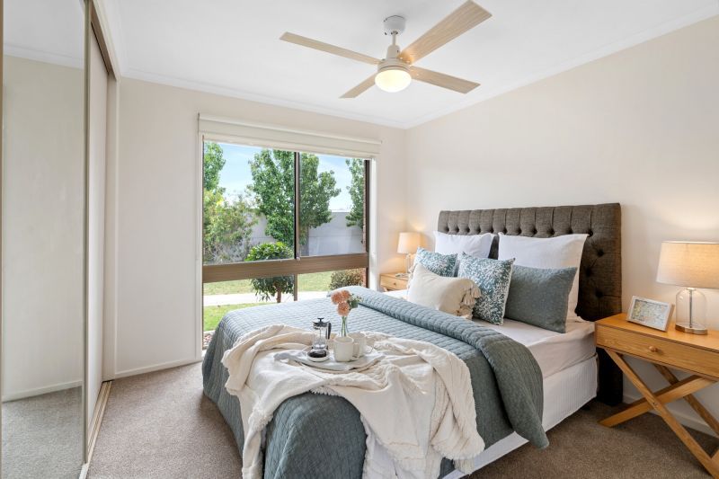 Immaculate 1-Bed + Study - Style Meets Simplicity