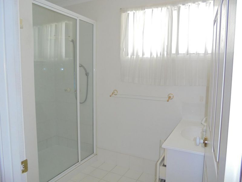 Lime Tree Village - Site 74a