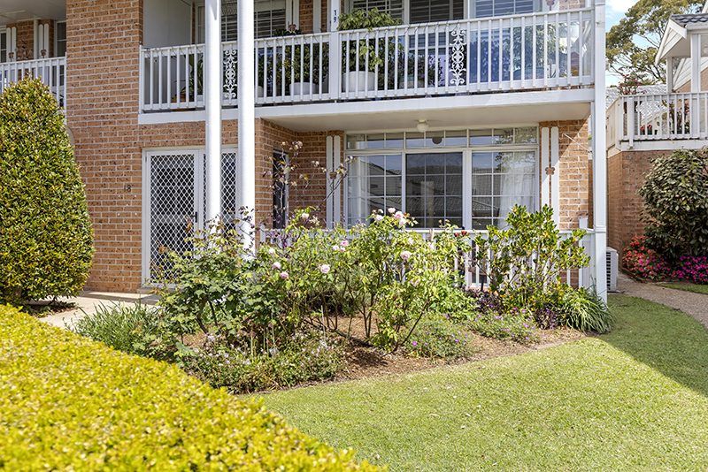 Ideally located, stylish ground floor unit near the Clubhouse with rear courtyard