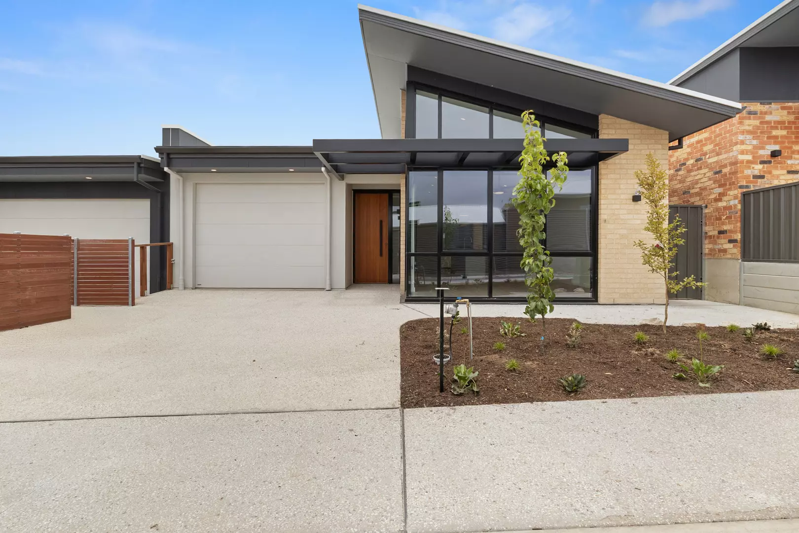 Prestige living with the cost saving benefits of living in a 7 star Eco-friendly village at Resthaven Chiton Retirement Living. 