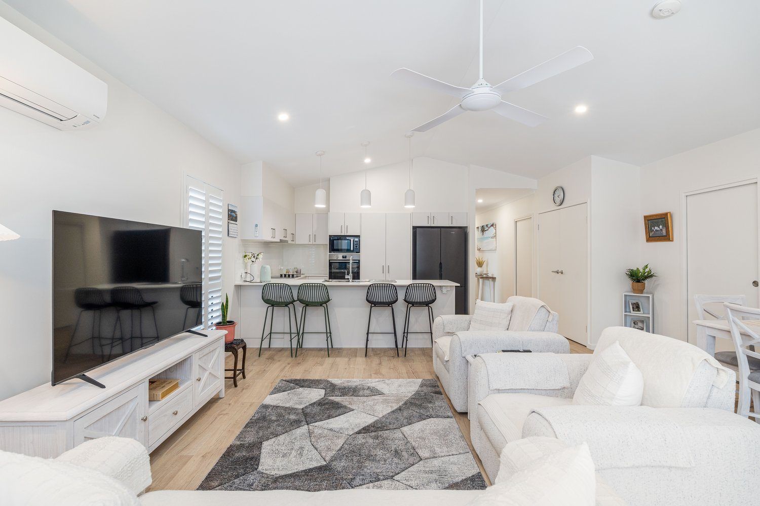 Modern Comfort, Effortless Living
