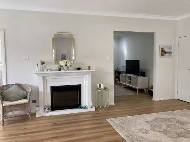 Charm and Elegance in the Honeysuckle Home