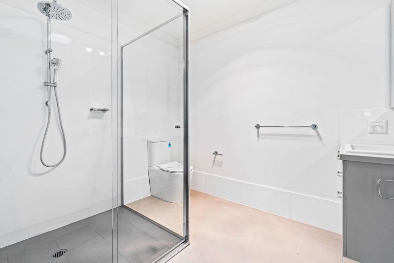 145/100 Gilchrist Drive, Campbelltown