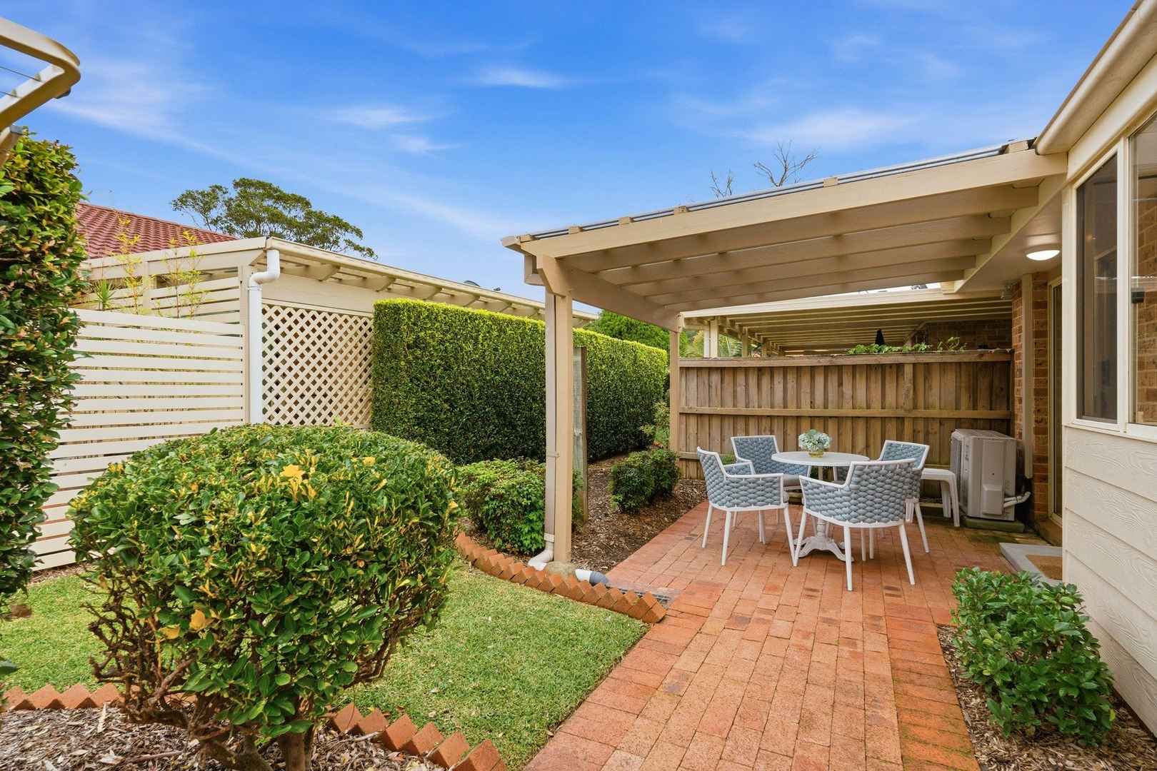 Charming, Private and Unique Free-Standing Villa