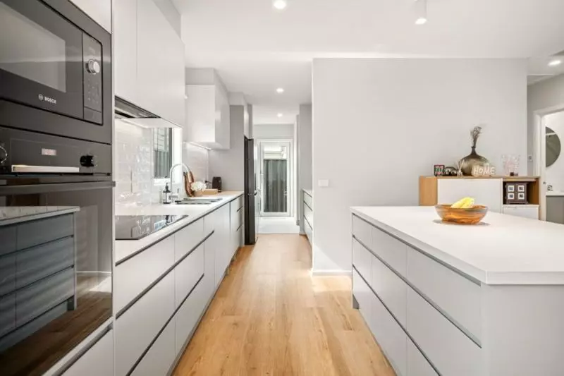 Prime Clubhouse position, perfectly designed