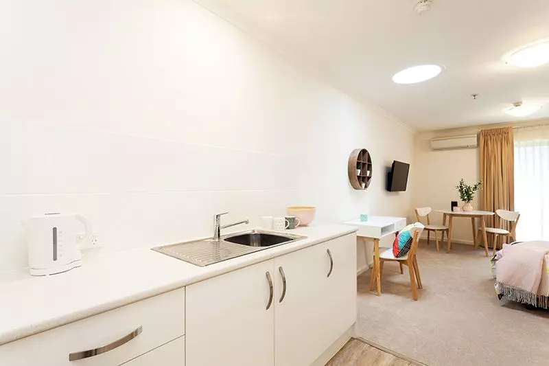 Multiple financial purchase options on this refurbished serviced apartment