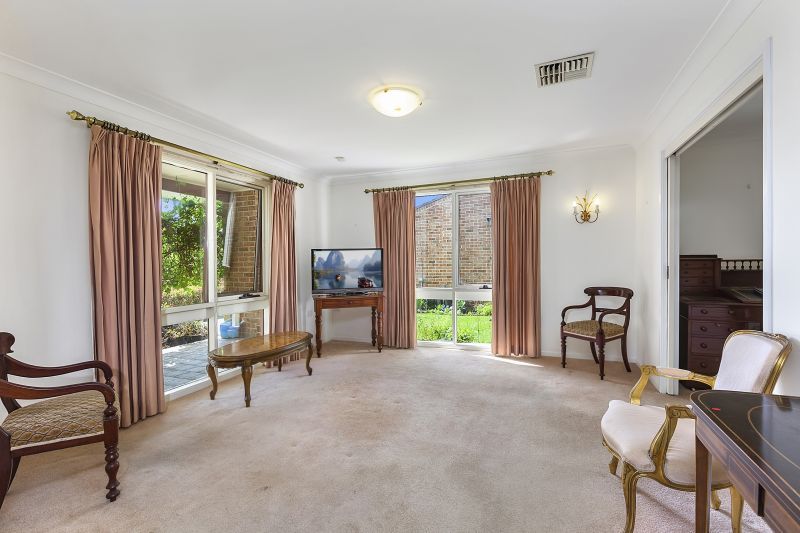 A rare opportunity to access villa style living in a serene and prestigious area of the Southern Highlands.