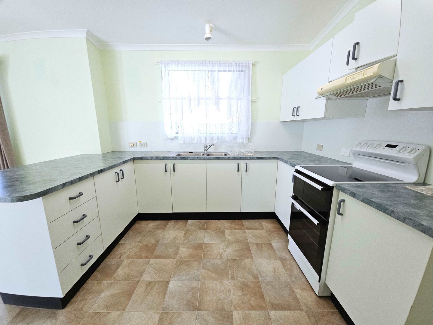 No Work Required – A Charming Home on a Corner Allotment is Move-In Ready!