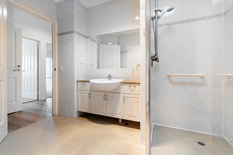 Enclosed Balcony with Beautiful Views