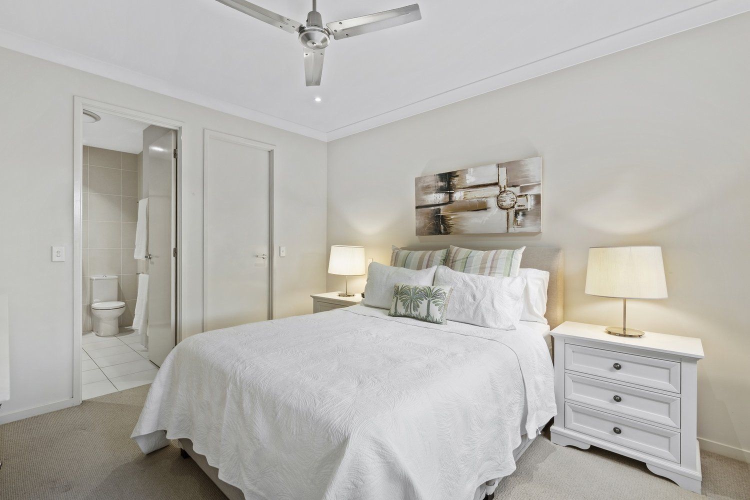 Modern, Relaxed Living – Perfect for Downsizing