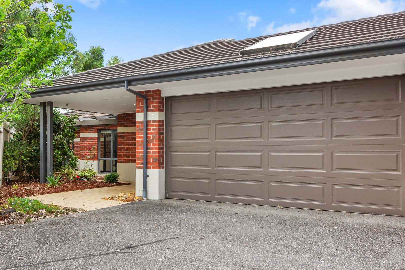 Looking for the space of a house, with a garden to match?