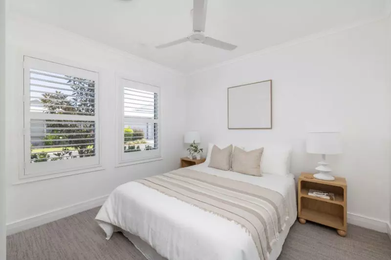 Elegant Modern Living in a Peaceful Location